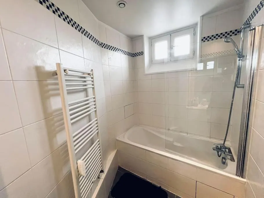 T2 Deco Moderne, Wifi, Proche Champs-elysees アパート *